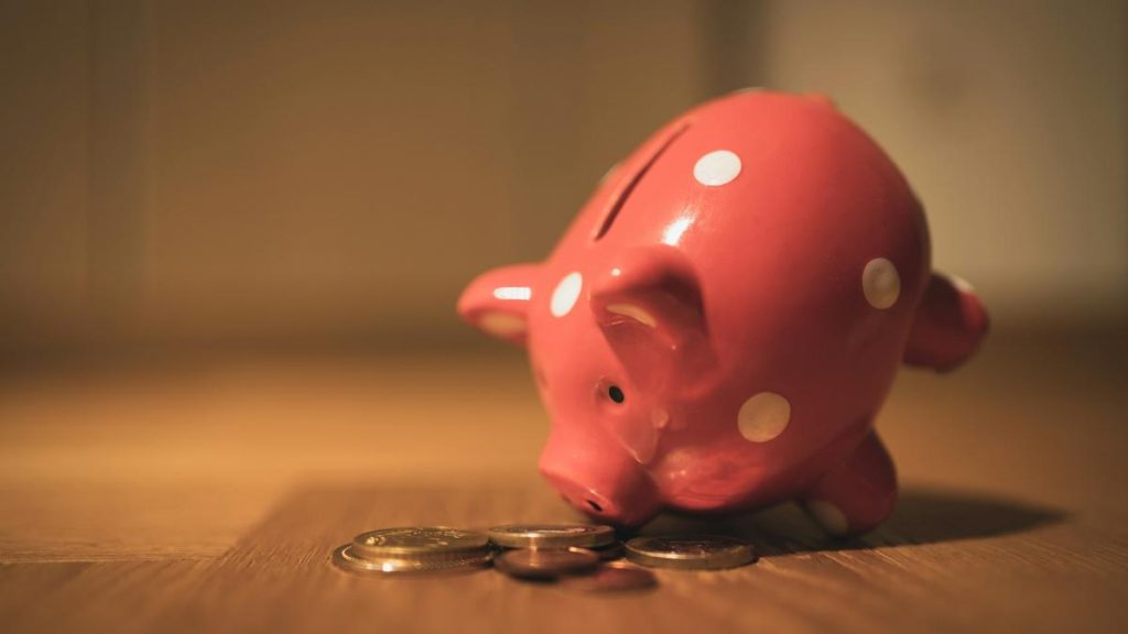 Banks could slow stablecoin growth by paying savers more, BIS paper finds Banks could slow stablecoin growth by paying savers more, BIS paper finds